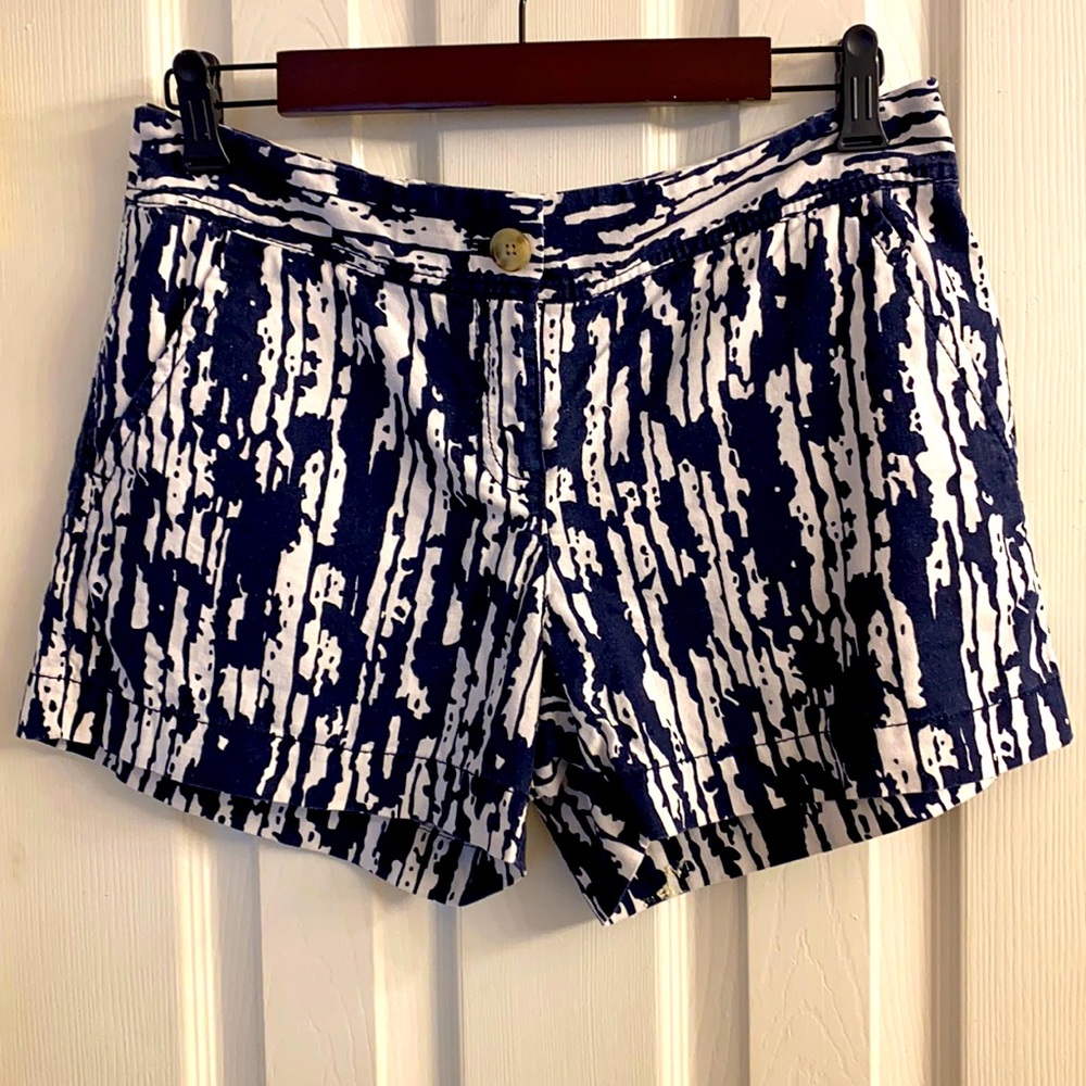 LOFT short, navy/off-white, size 4